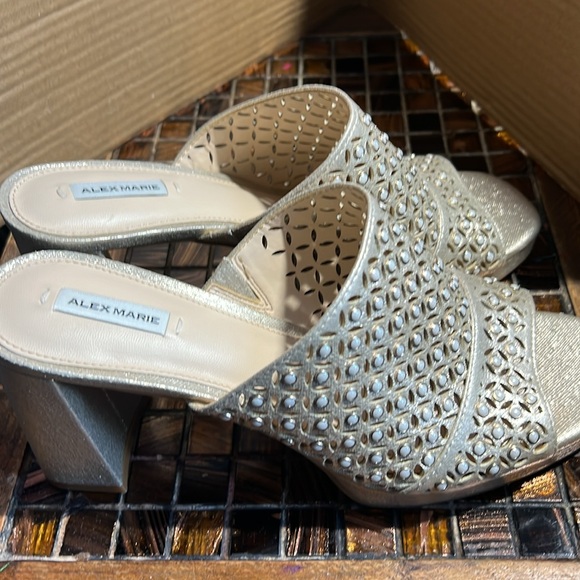 Alex Marie clog mules open toe gold shoes - Picture 2 of 7